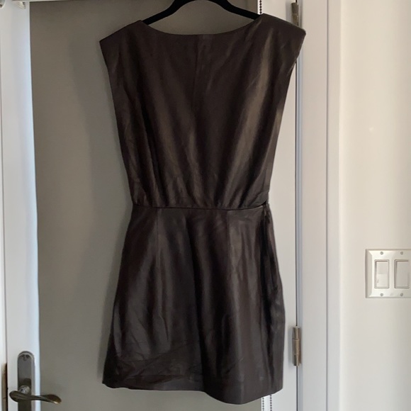 Zeynep Arçay brown leather dress, 2 - Picture 6 of 7